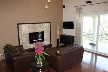 Farview Mountain Resort Villas Udagamandalam Exterior foto