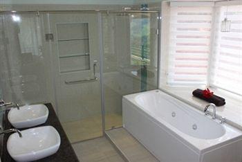 Farview Mountain Resort Villas Udagamandalam Exterior foto